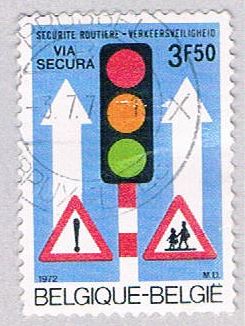 Buy Belgium 820 Used Traffic Signal (BP16624)